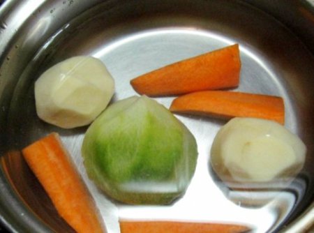 Свиные ребра с овощами по домашнему